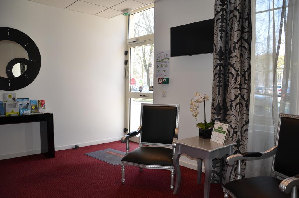 Logis Hotel Saint Martin Orléans Kültér fotó