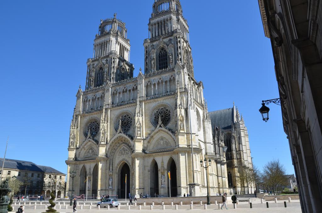 Logis Hotel Saint Martin Orléans Kültér fotó